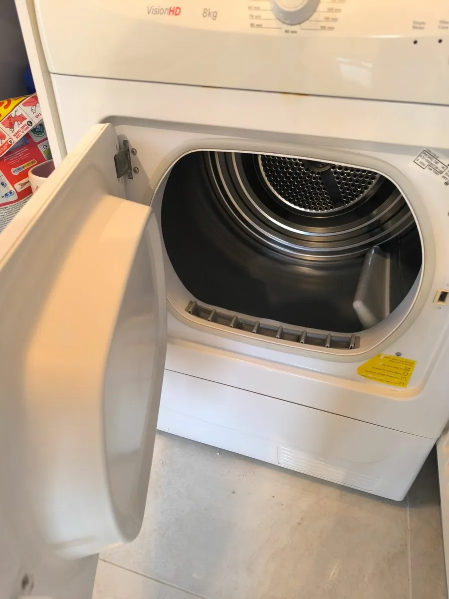 Tumble Dryer 8kg - Image 1