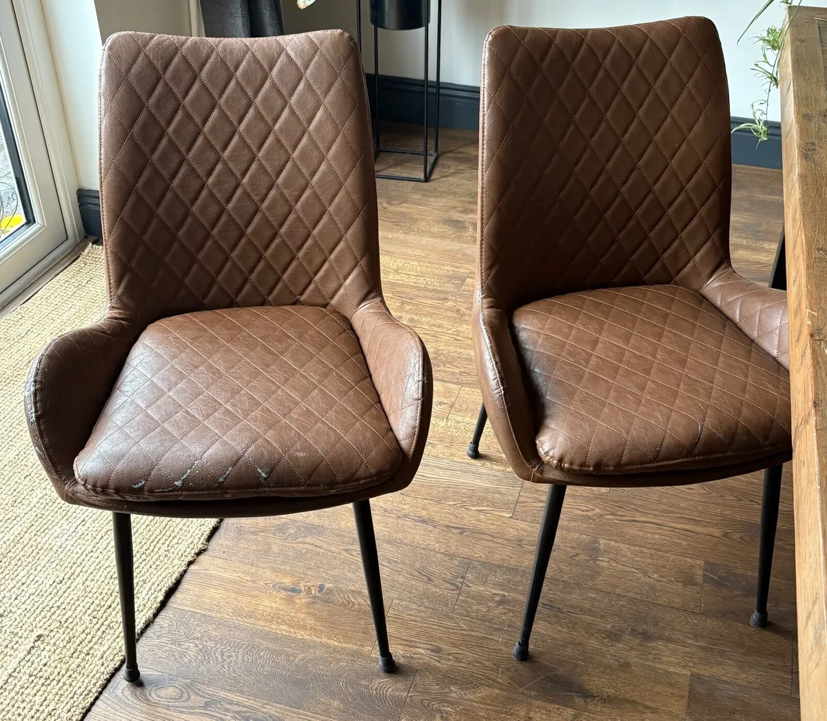 Dining chairs - Image 1