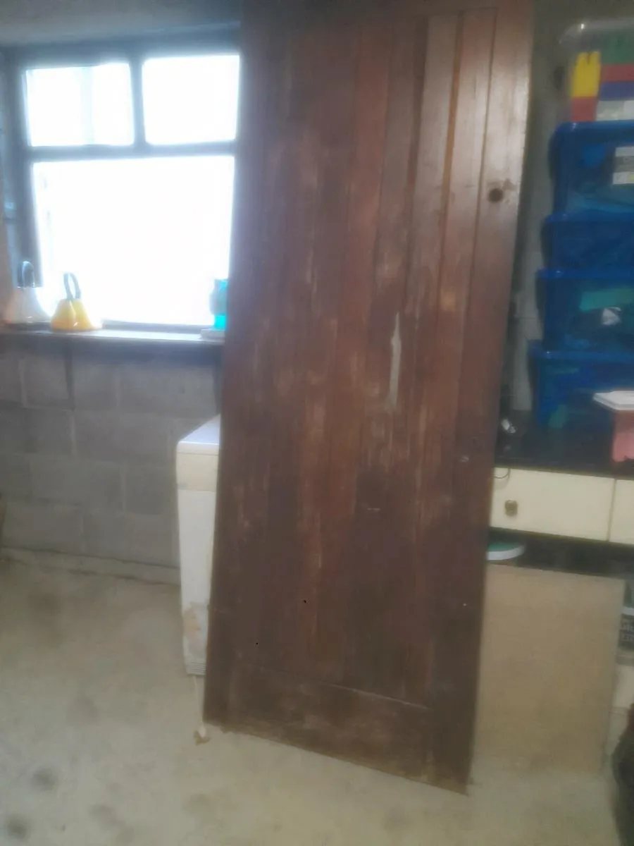 Garage door - Image 2