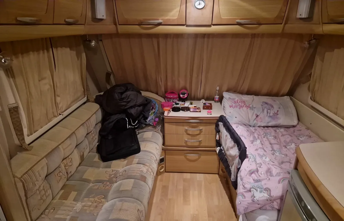 Abby GTS418 Fixed bed - Image 2