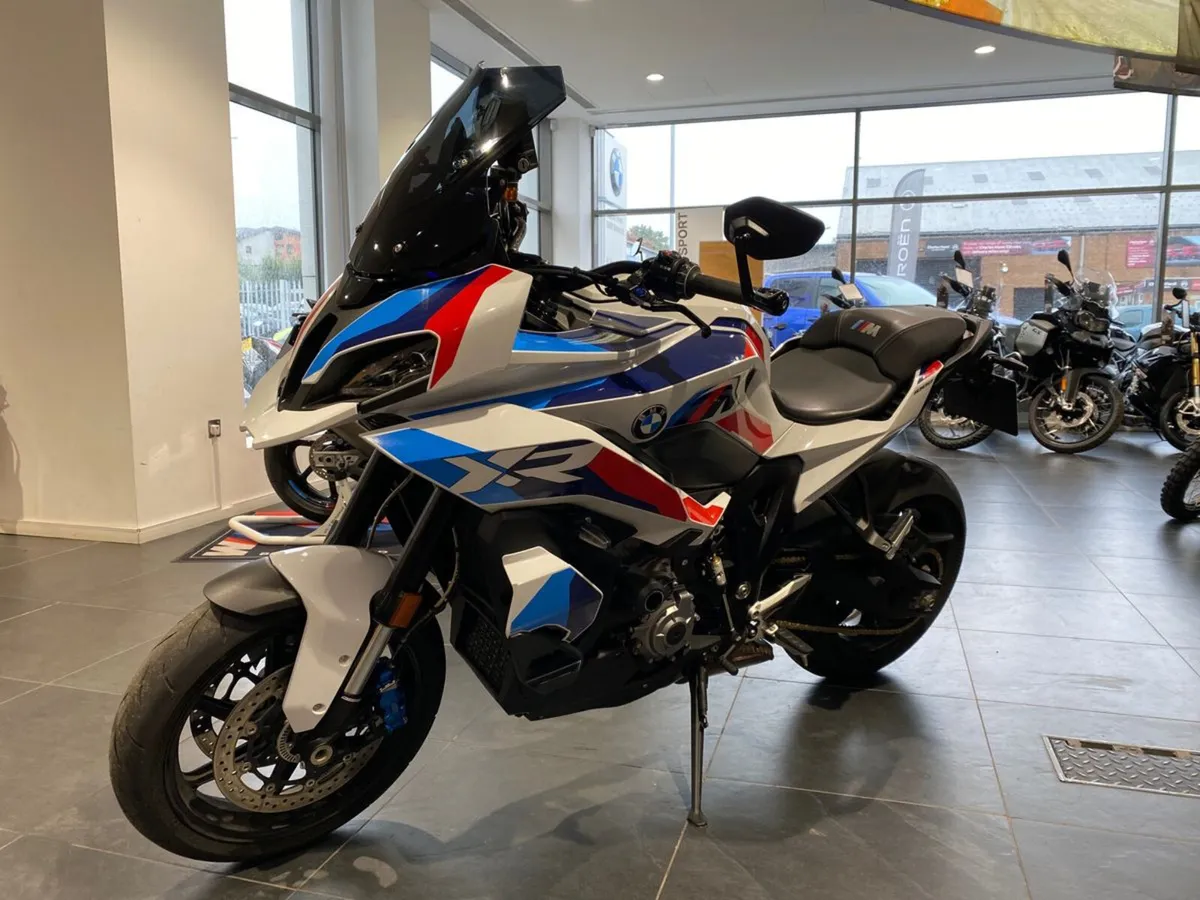 2024 BMW M1000XR with Extras - NI Reg! - Image 4