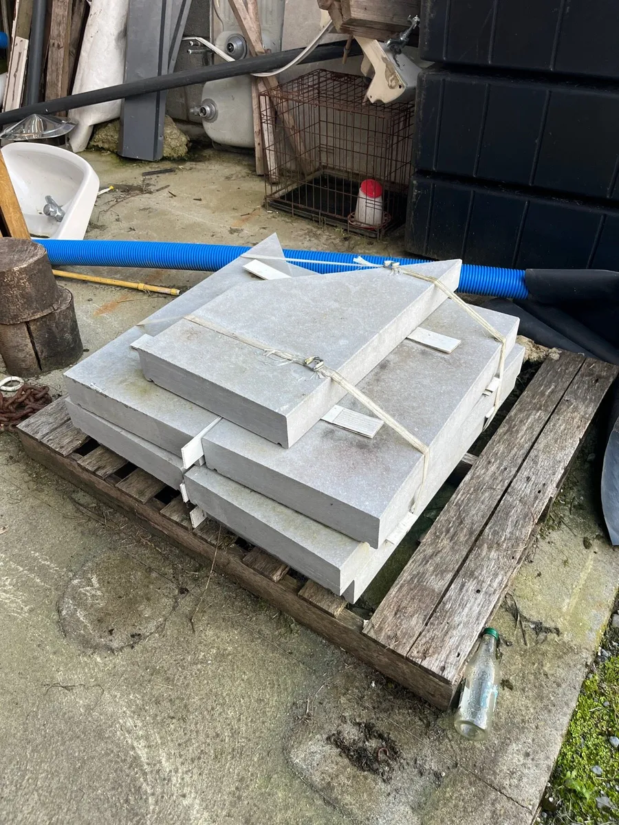 Limestone Cappings - Image 1
