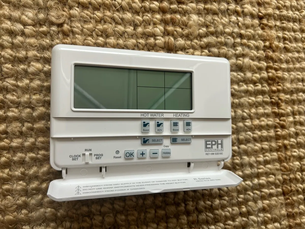 EPH R27-HW E2210C Heating and Hot Water Control - Image 2