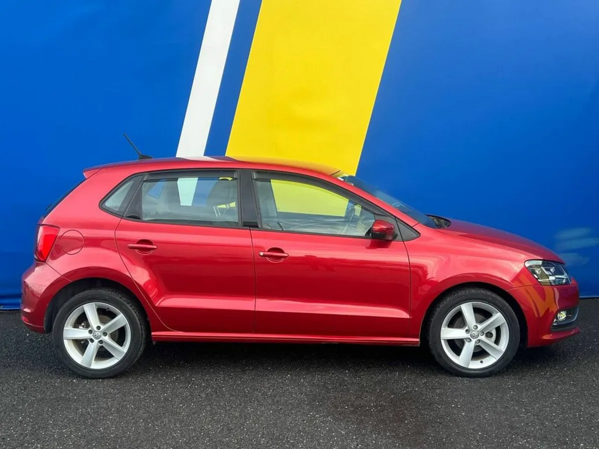 Volkswagen Polo HIGHLINE 1.2 TSI AUTO // LEATHER/A - Image 2
