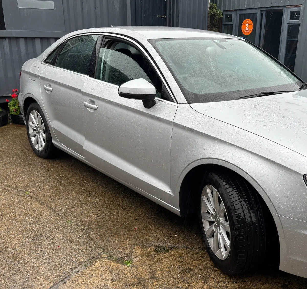 🚘✨ For Sale: 2014 Audi A3 Sedan – Only 18,000 KM! - Image 4