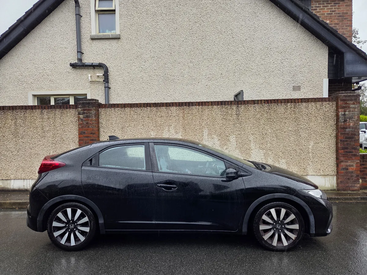 Honda Civic 1.8 ES automatic, new Nct - Image 3