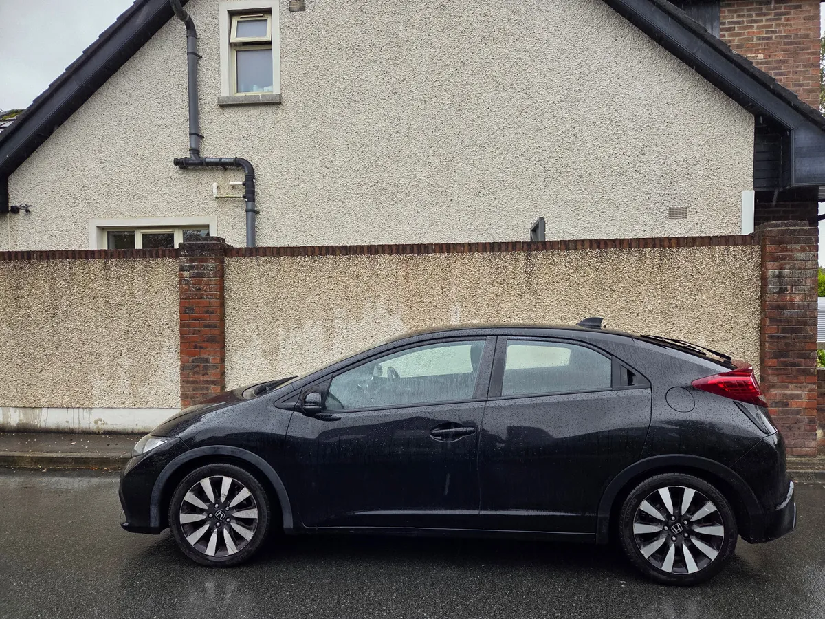 Honda Civic 1.8 ES automatic, new Nct - Image 4