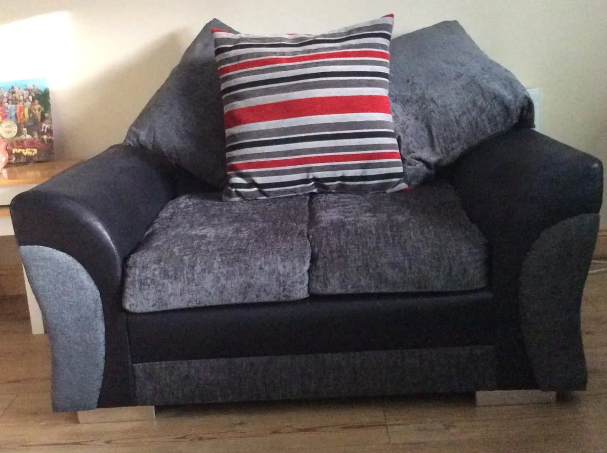 2 seater and three seater couch - Image 3
