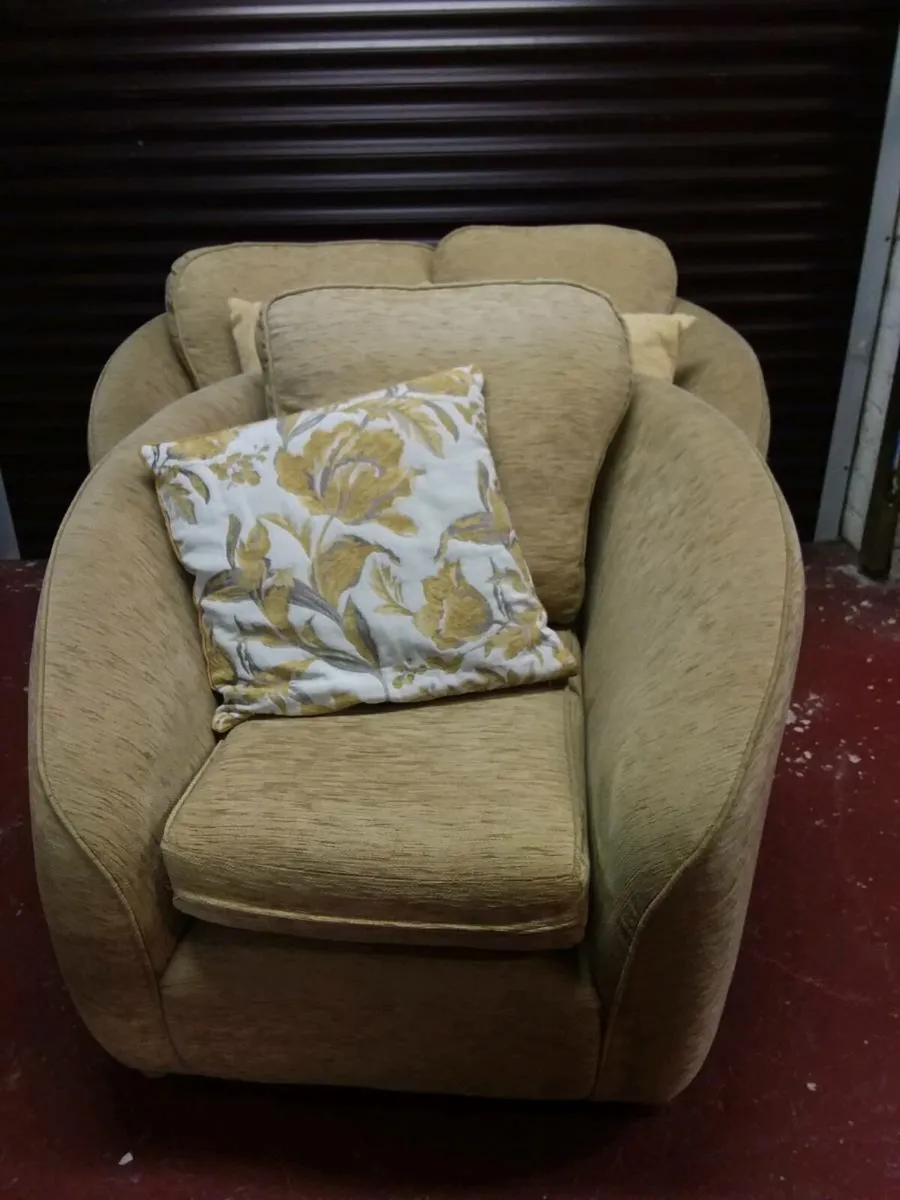 Furniture - Image 3