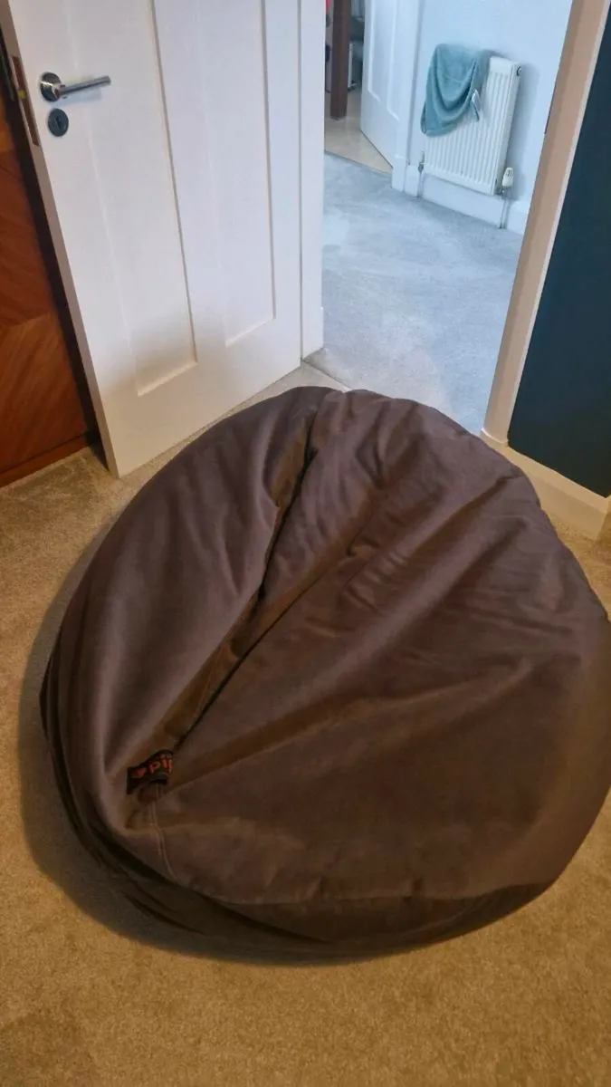 Large Bean Bag - Image 2