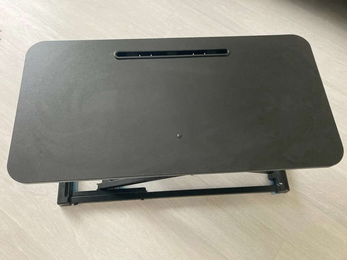 Sit-stand converter desk - Image 1