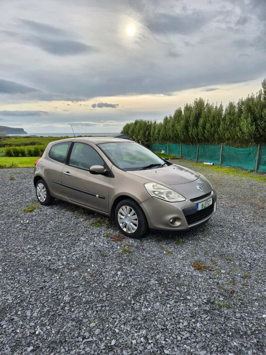 Renault Clio 1.2 Royale 3dr - Image 1