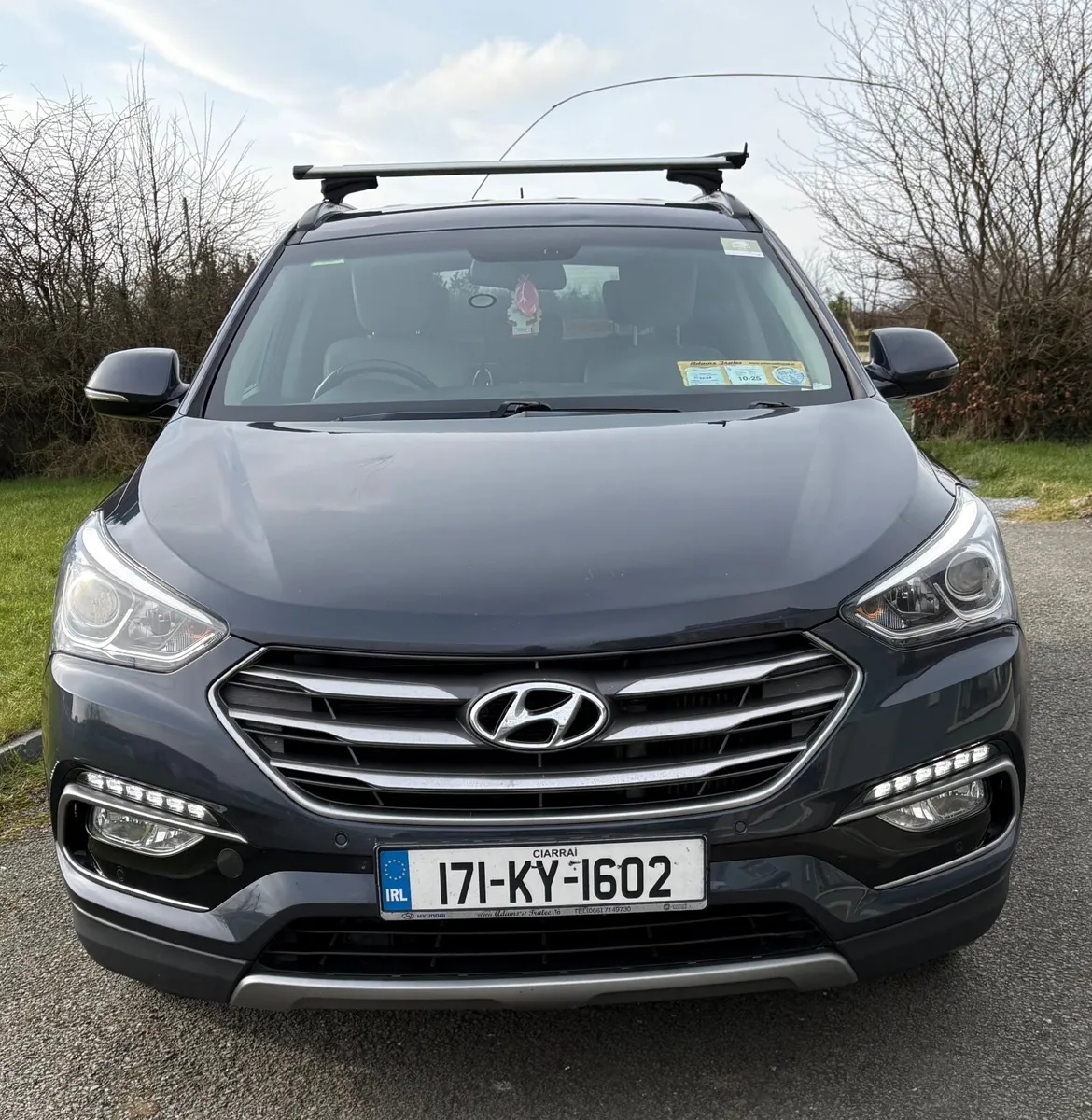 Hyundai Santa Fe 2017 - Image 2