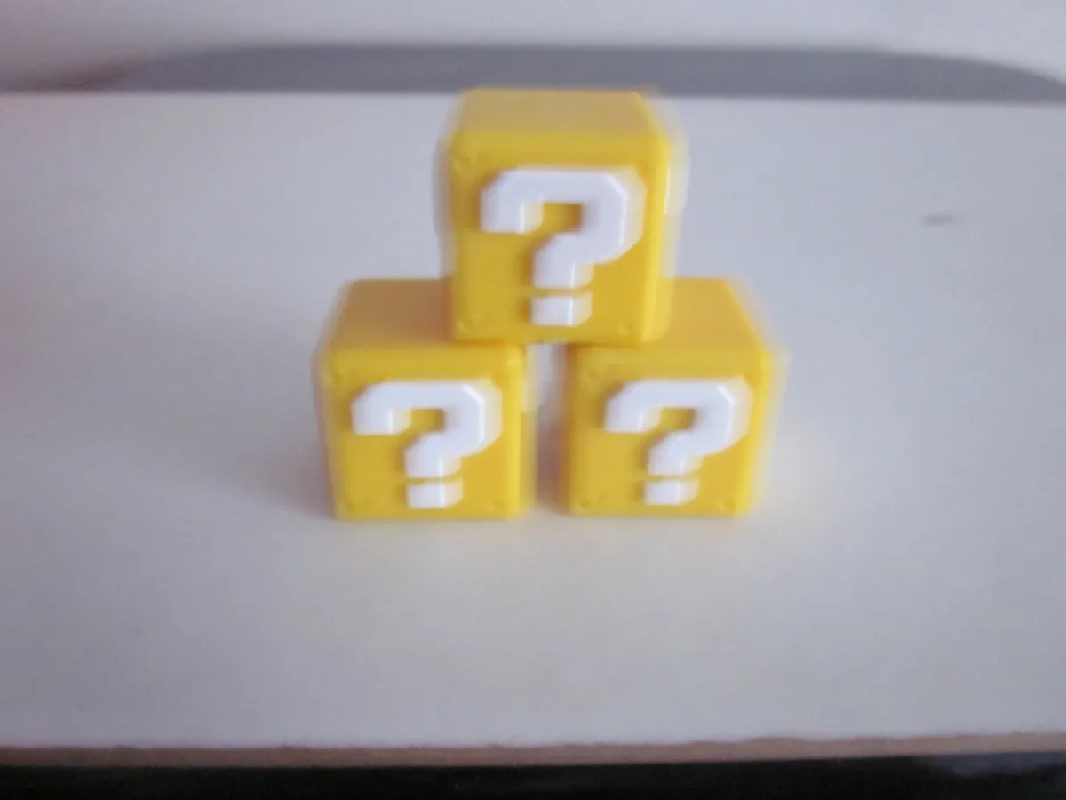 Super Mario Three  Movie Mini Figures 3cm - Image 1