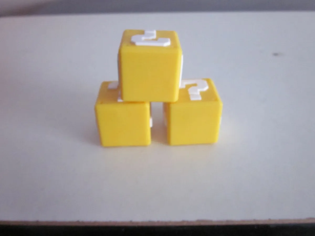 Super Mario Three  Movie Mini Figures 3cm - Image 2