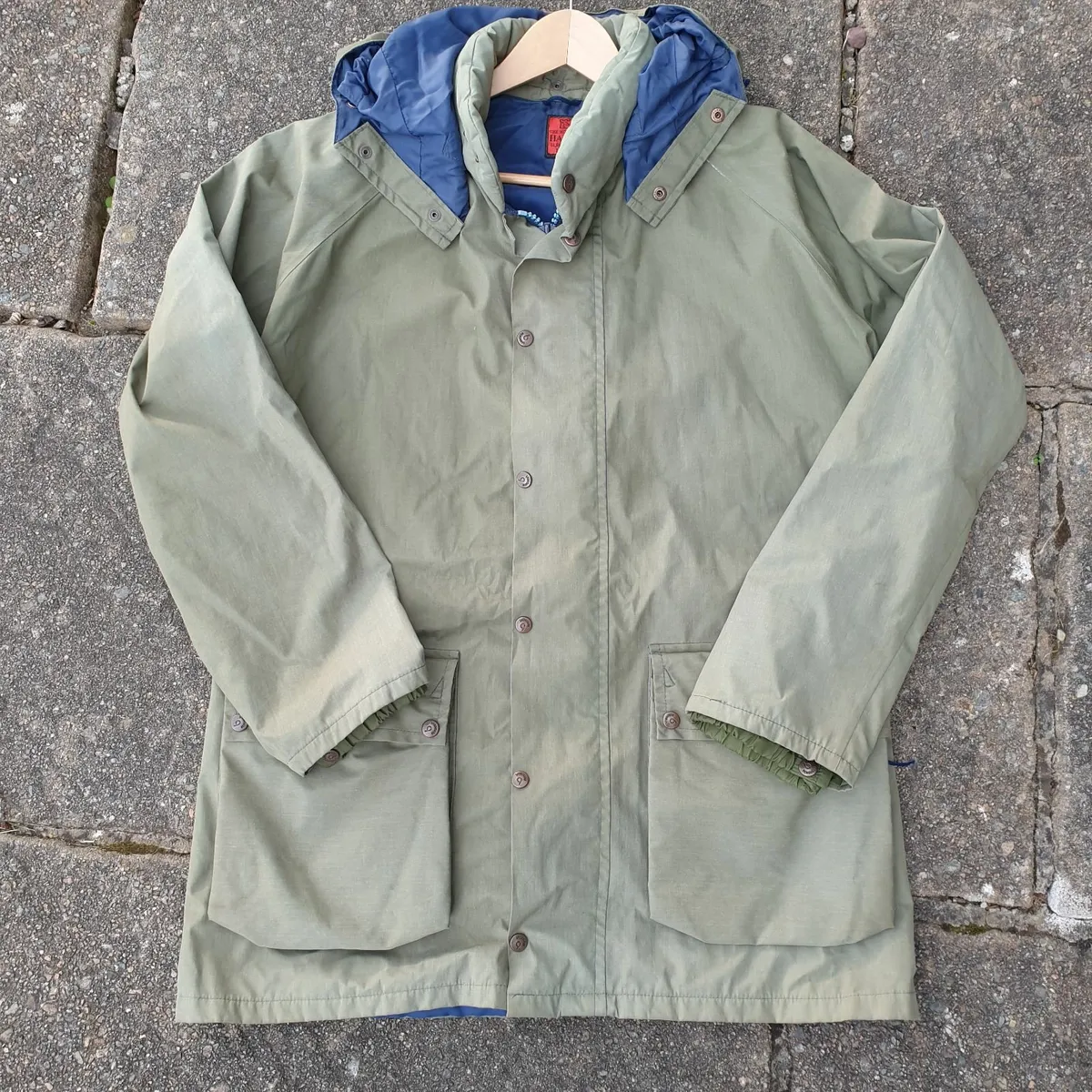 House of Hardy and Berghaus fishing jacket XL - Image 2