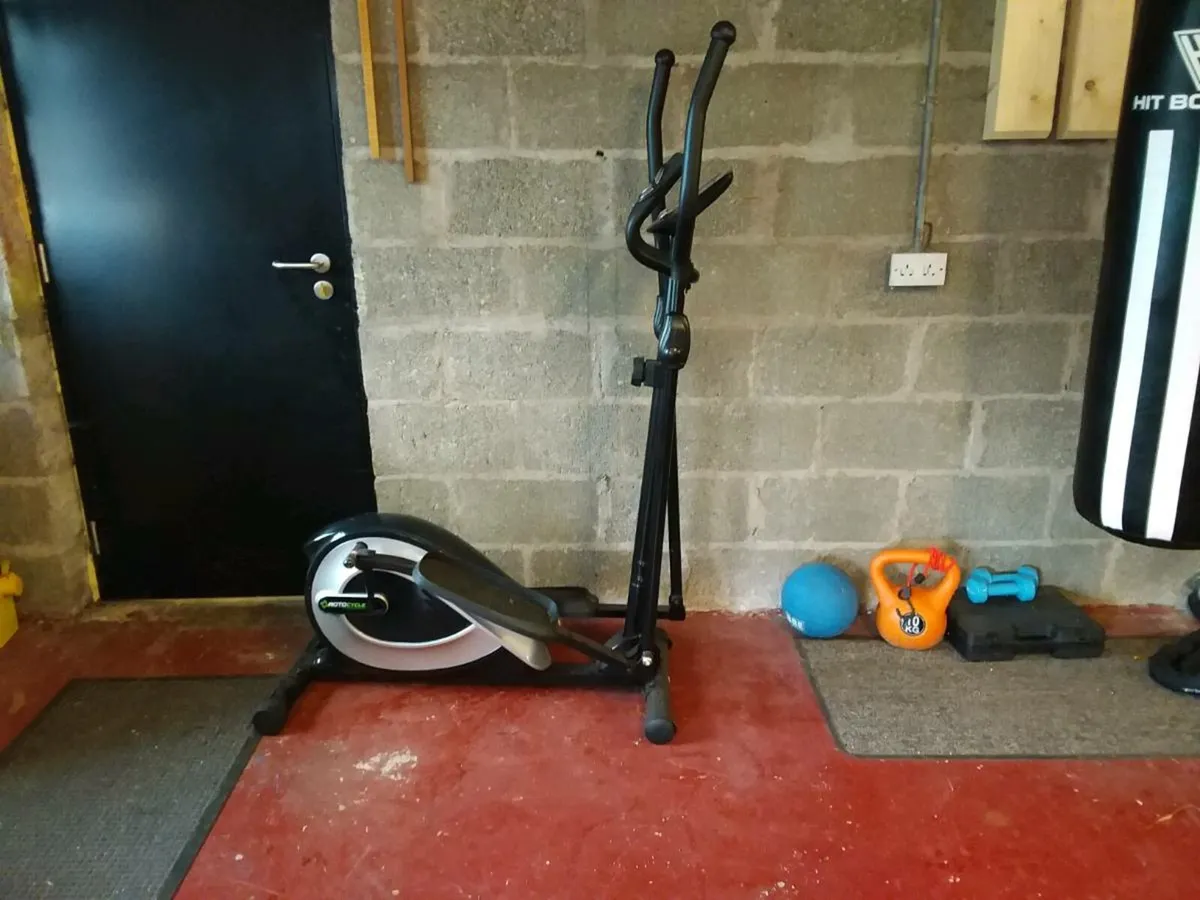 Crosstrainer - Image 2