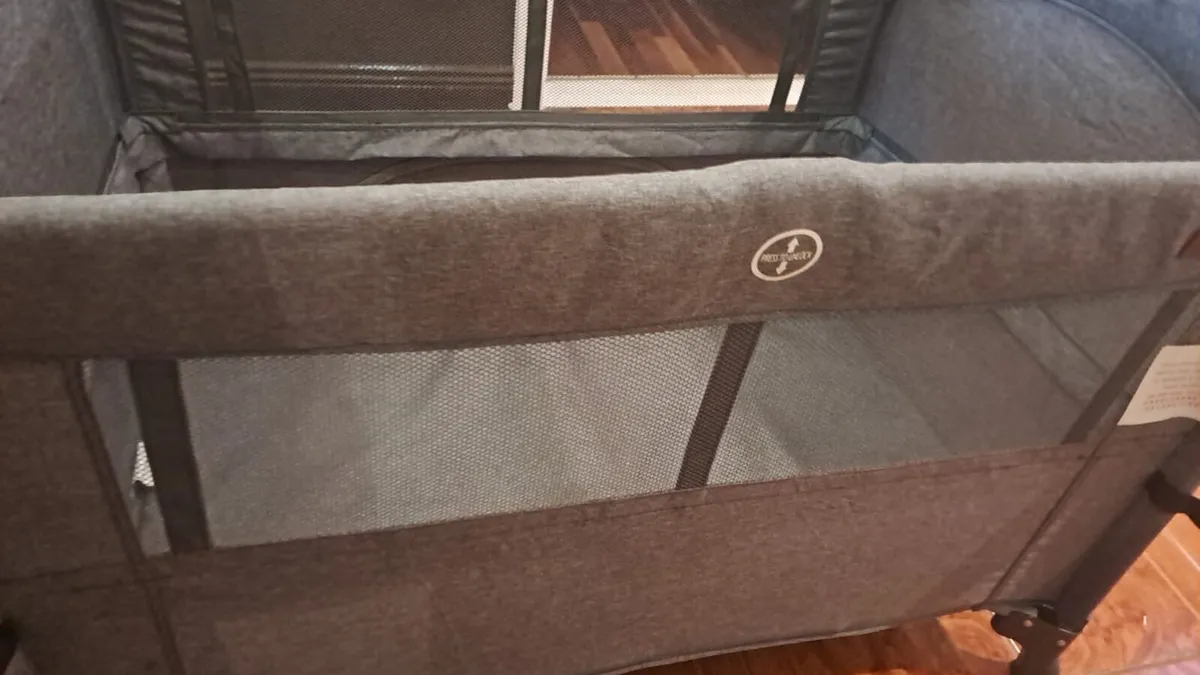Baby Elegance Travel Cot - Image 1