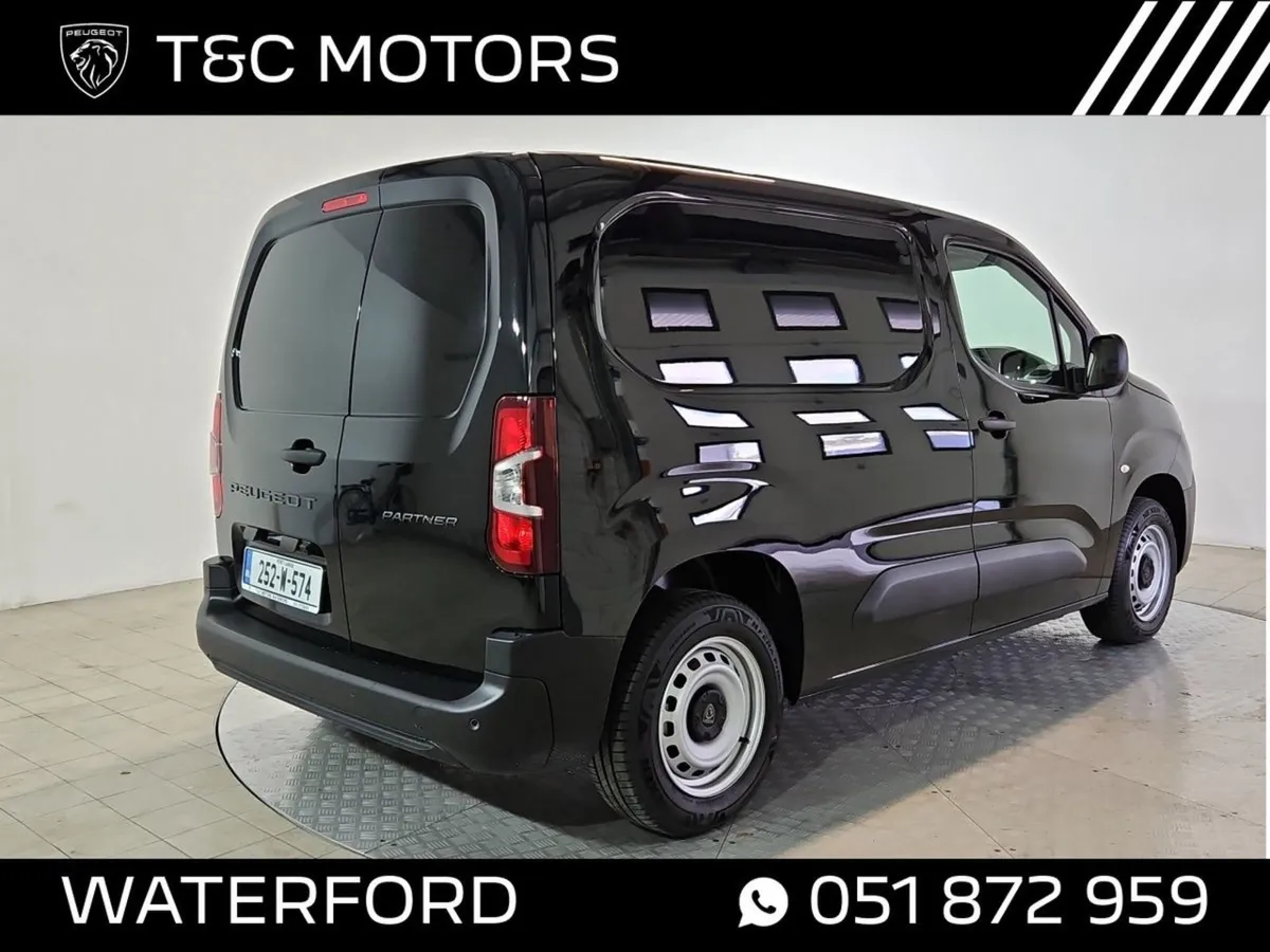 Peugeot Partner Demo Model - Pro Plus 1.5 Diesel - Image 3