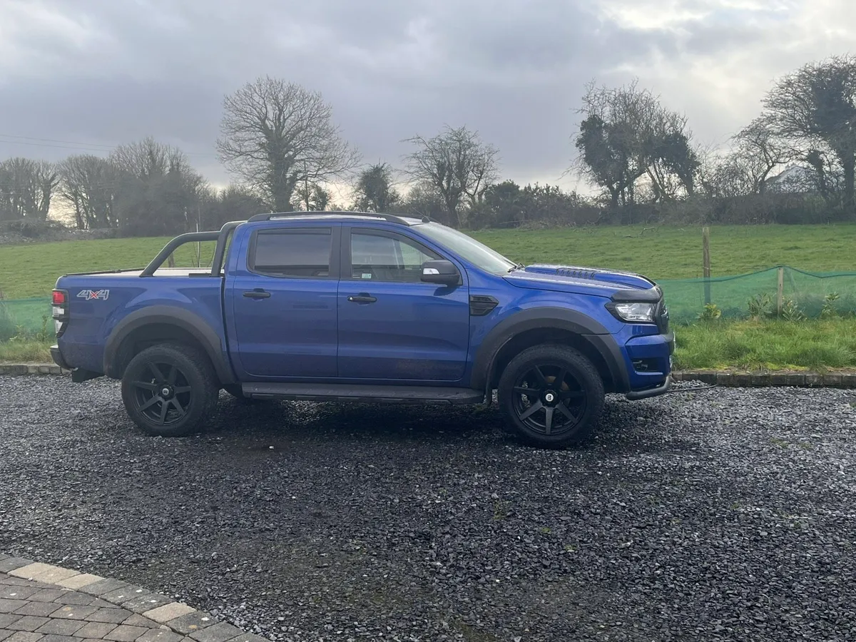 Ford ranger - Image 2