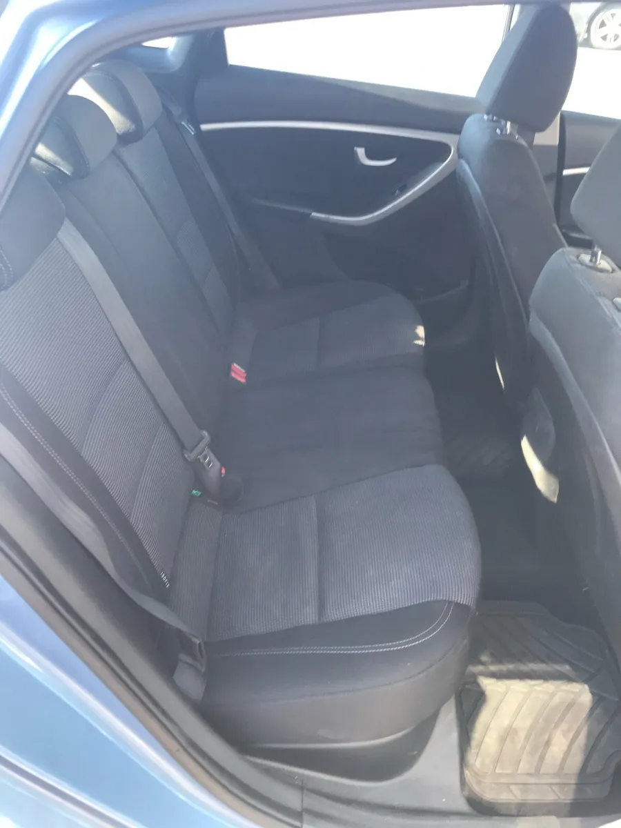 Hyundai i30 - Image 4