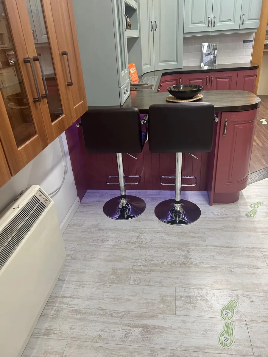 ex-display kitchen - Image 1