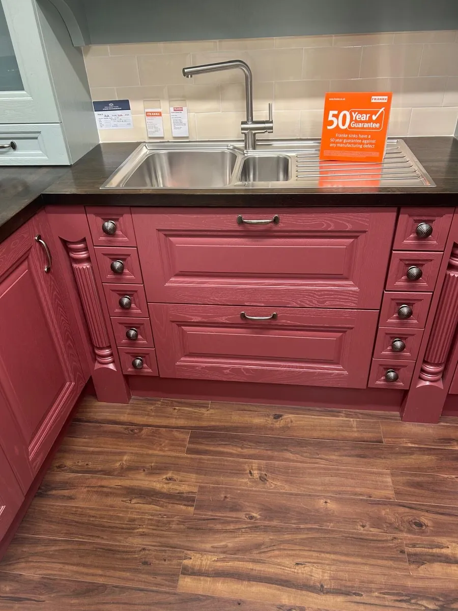 ex-display kitchen - Image 3