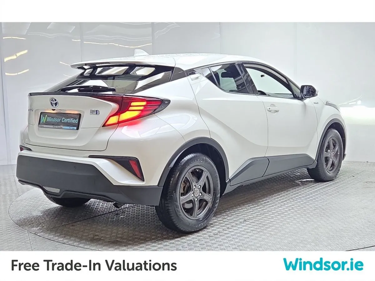 Toyota C-HR Hybrid G  top Spec - Image 3