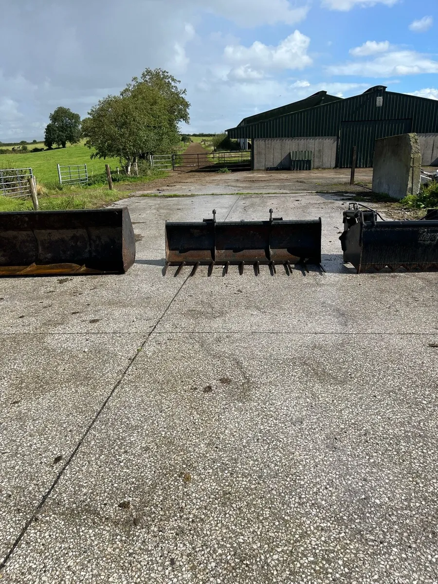 Shear grab, bucket, forks for a loader - Image 3