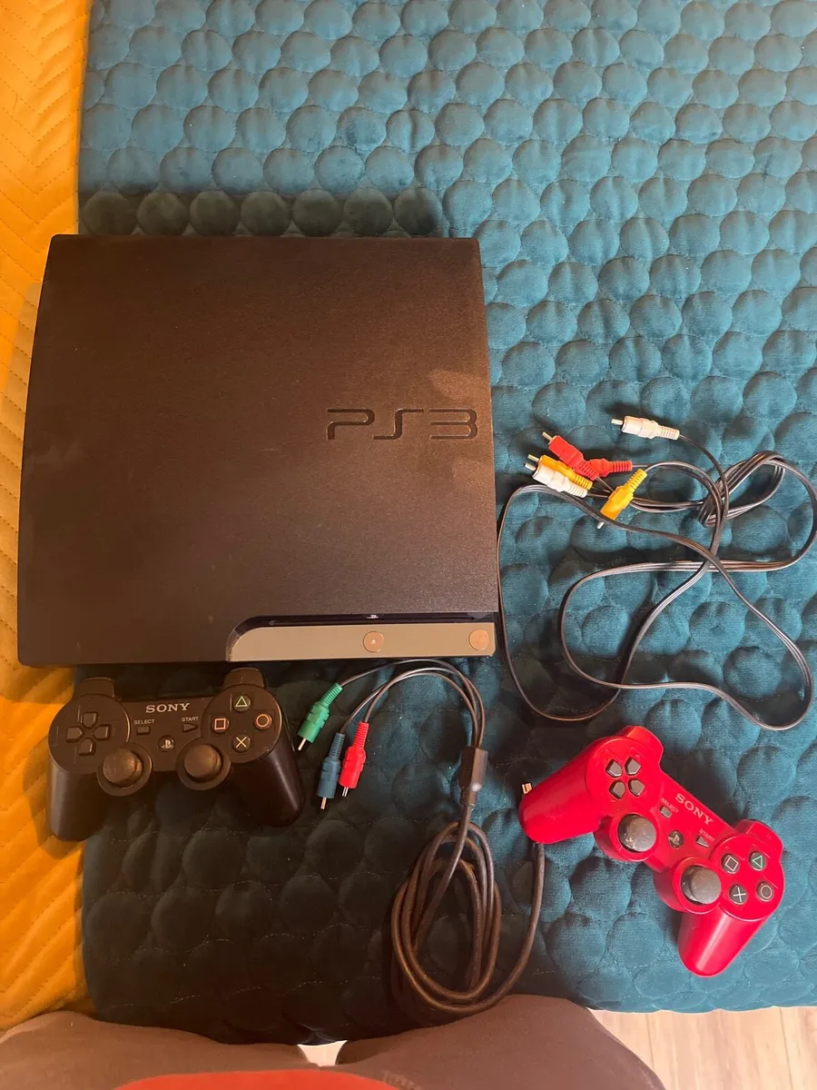 Play Station 3 - Image 1