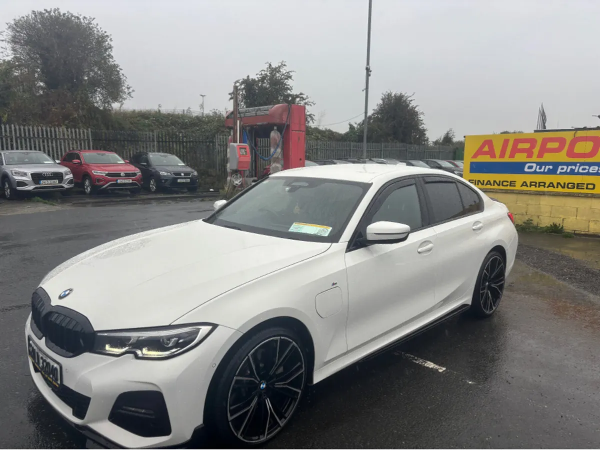 BMW 3-Series G20 E M SPORT - Image 4