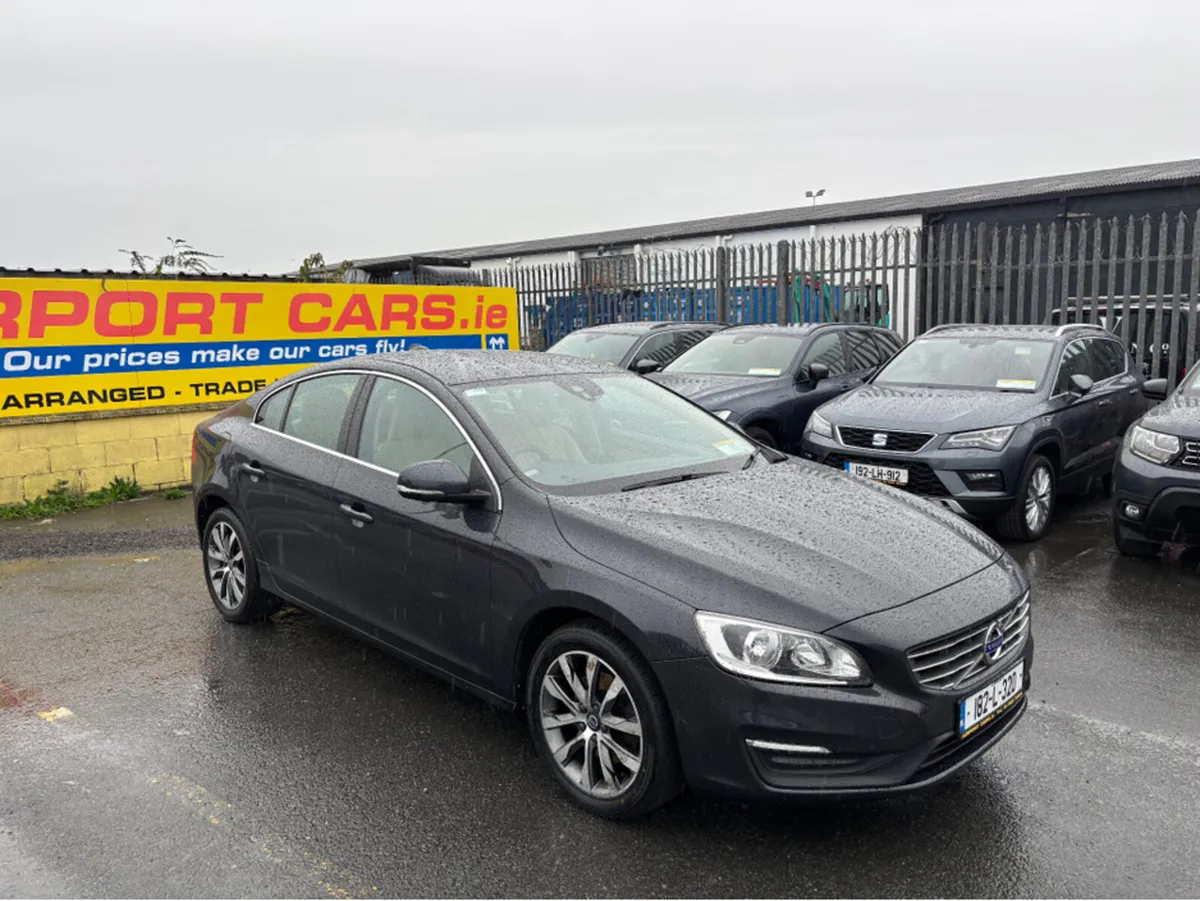 Volvo S60 D2 SE 4DR - Image 1