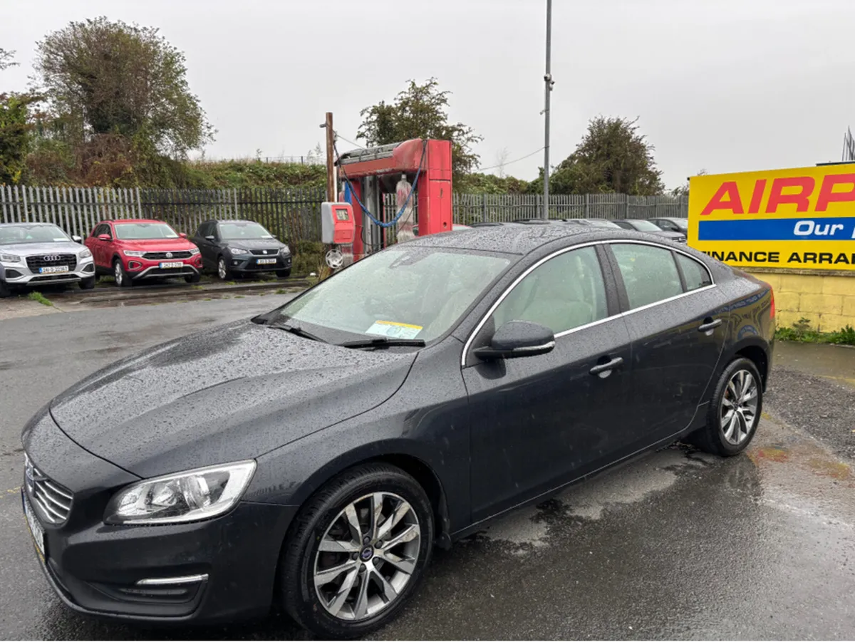 Volvo S60 D2 SE 4DR - Image 3