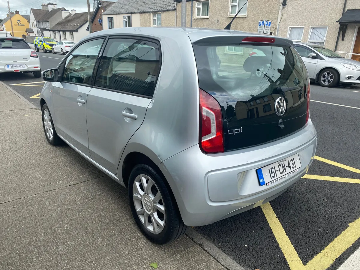 Volkswagen up! 2015 - Image 3