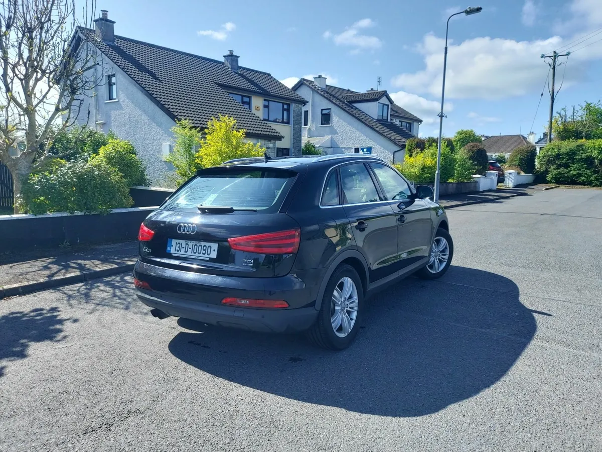 Audi Q3 2013 - Image 2
