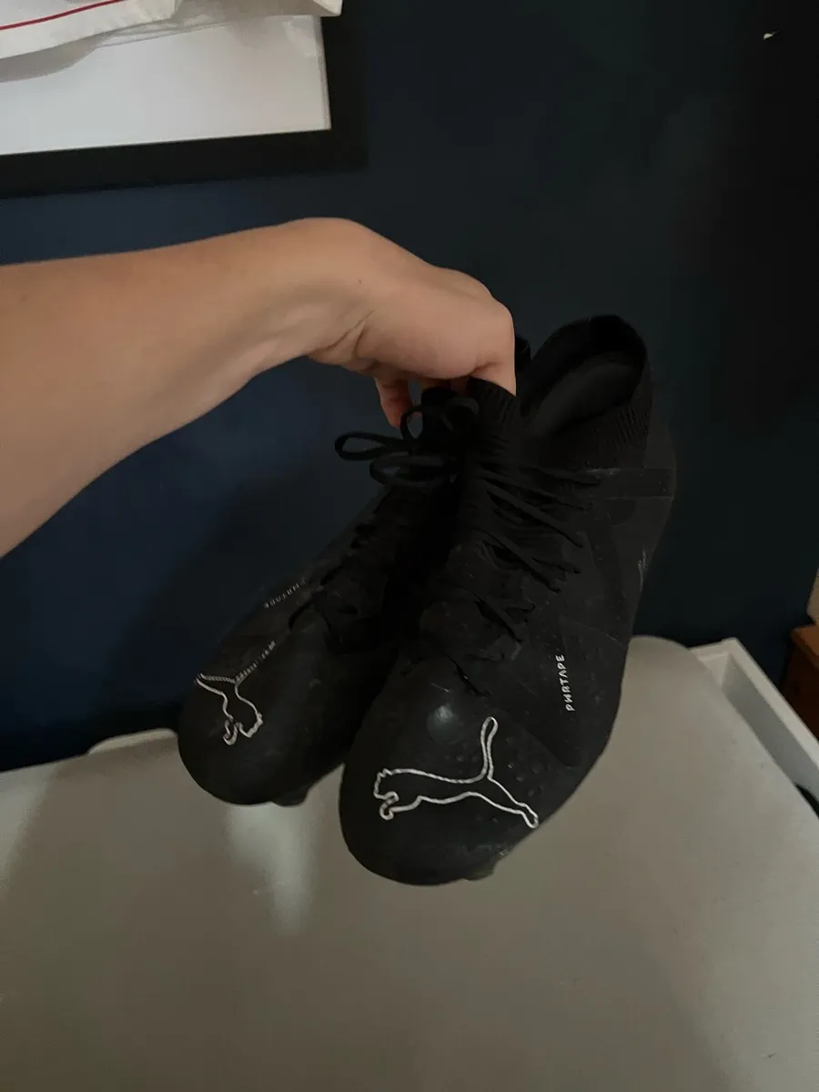 Puma football boots - Image 1