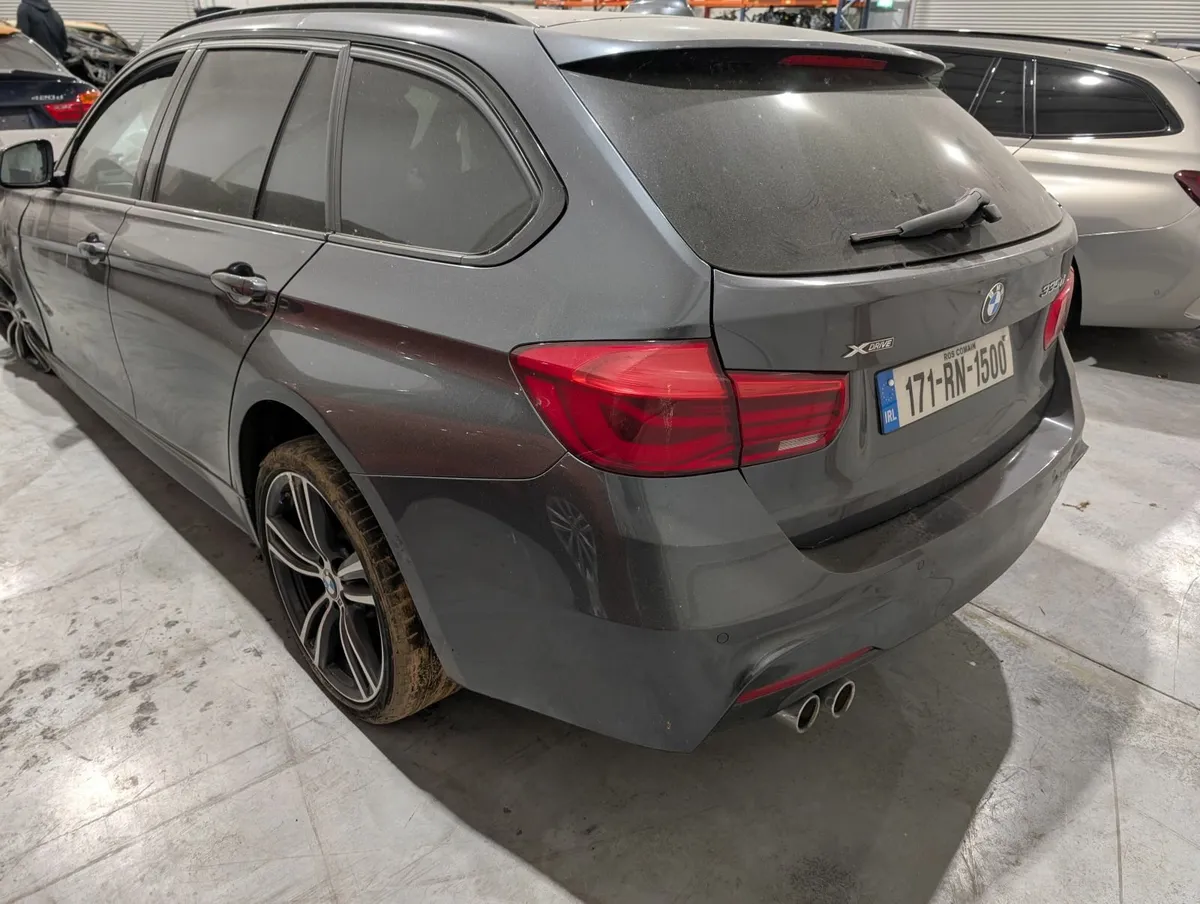 2017 BMW 335D X-DRIVE DAMAGED - Image 3