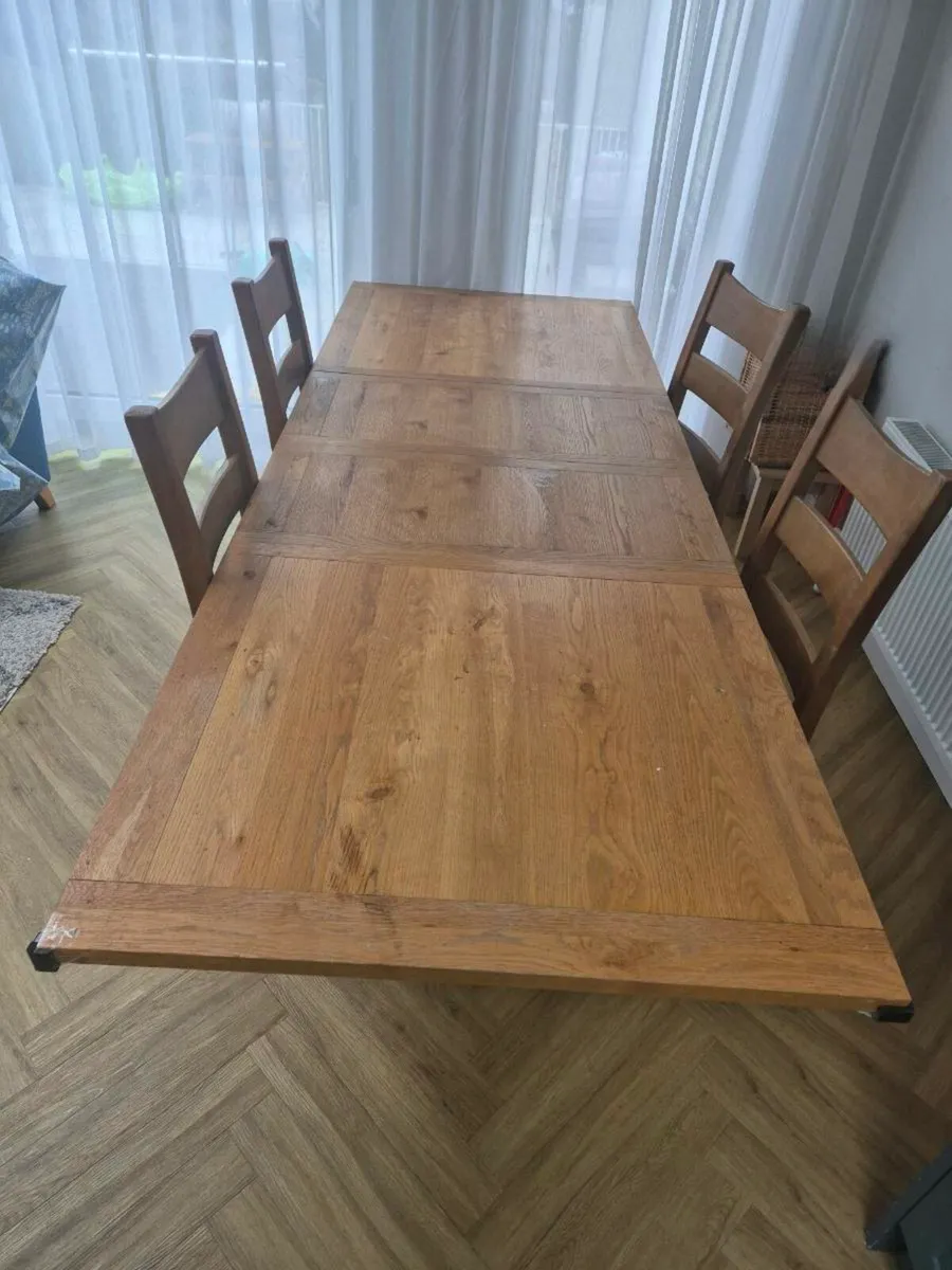Kitchen table and chairs - Image 3