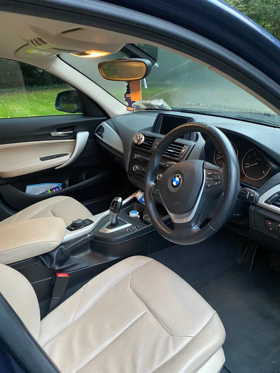 BMW 1 Series - Automatic - Image 4