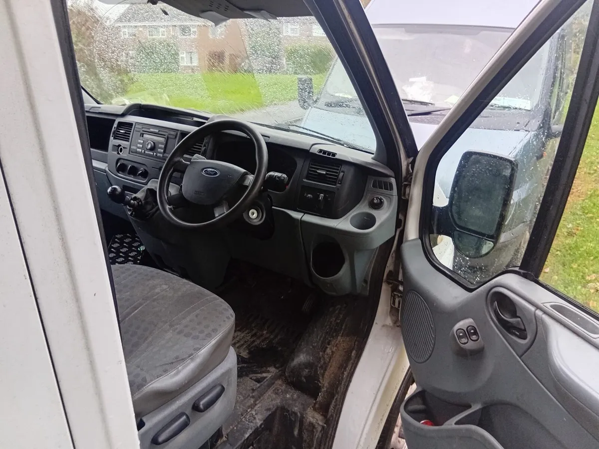 2010 ford transit 2.4 - Image 2
