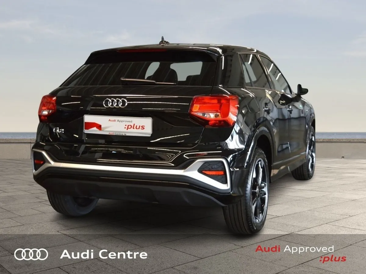 Audi Q2 35 Tfsi S-line 150HP S-tronic Price New w - Image 4