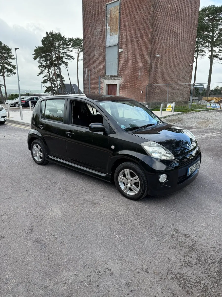 Daihatsu Sirion - Image 1