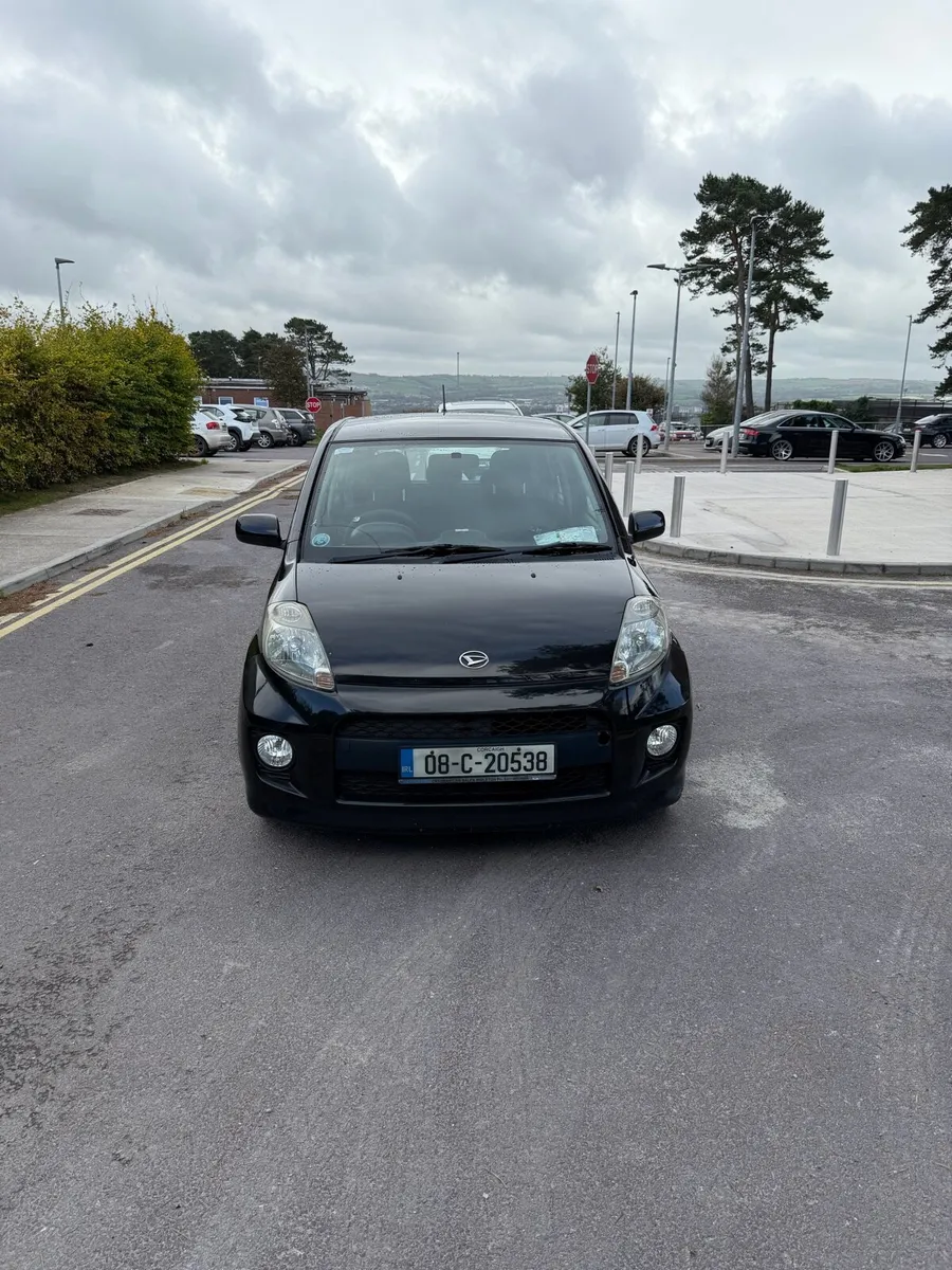 Daihatsu Sirion - Image 2