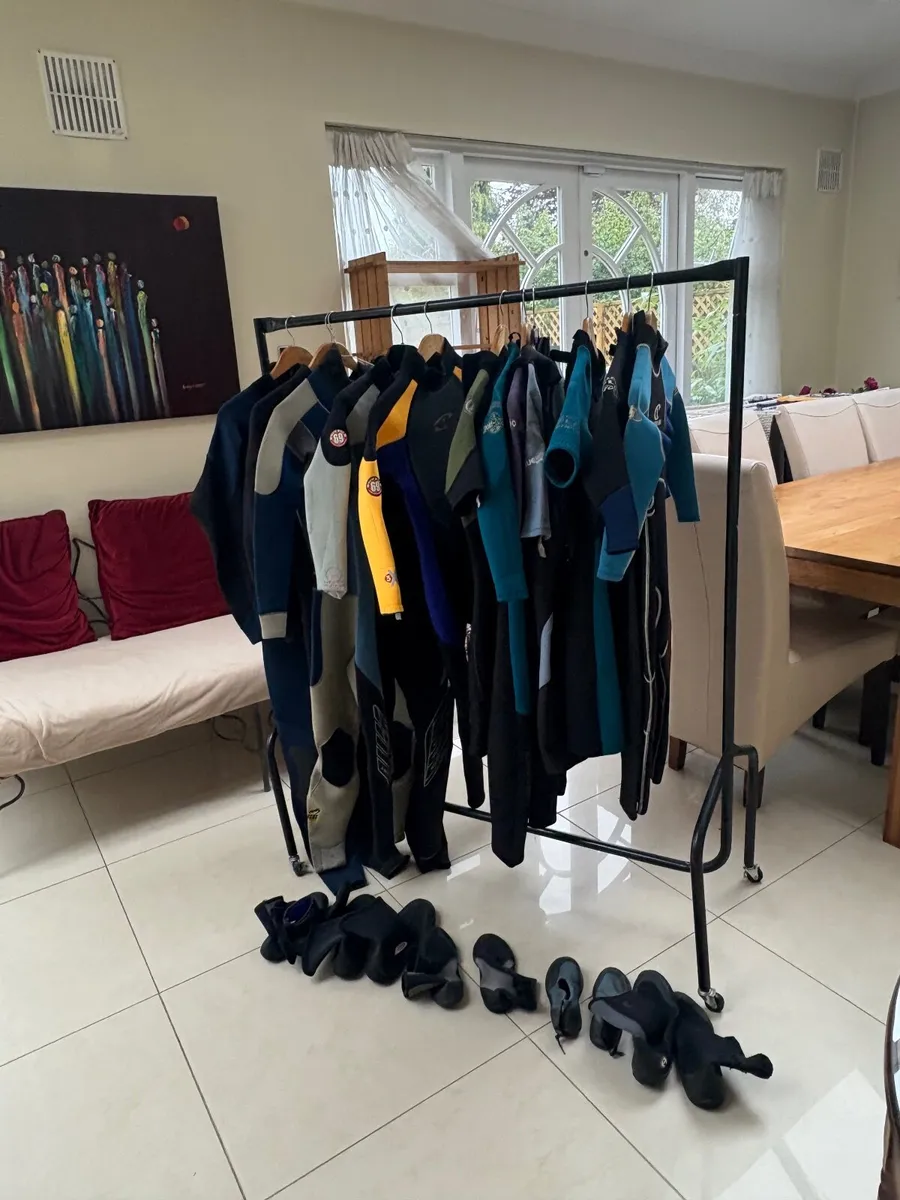 Wetsuits/ boots - Image 3
