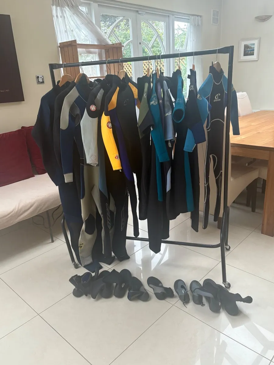 Wetsuits/ boots - Image 4