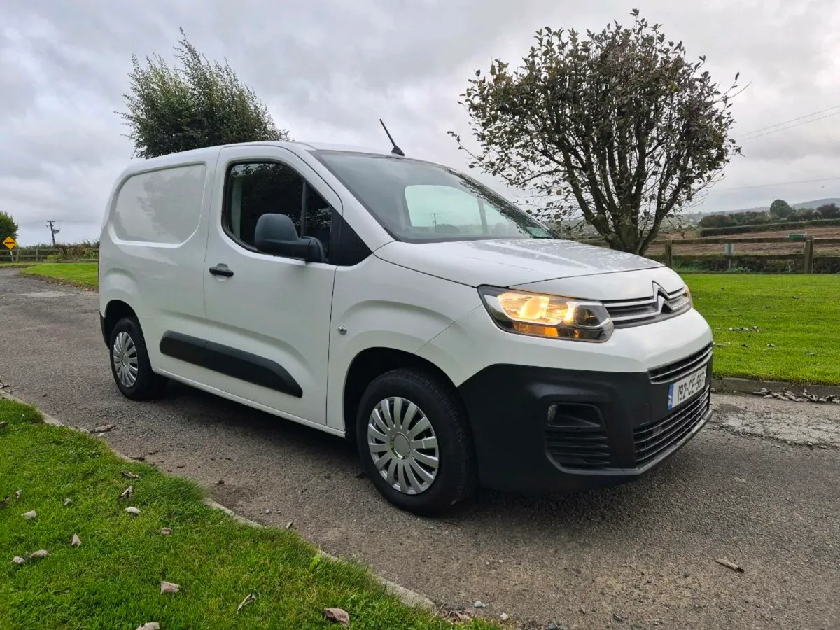 2019 citroen berlingo 1.6Hdi.new test - Image 2