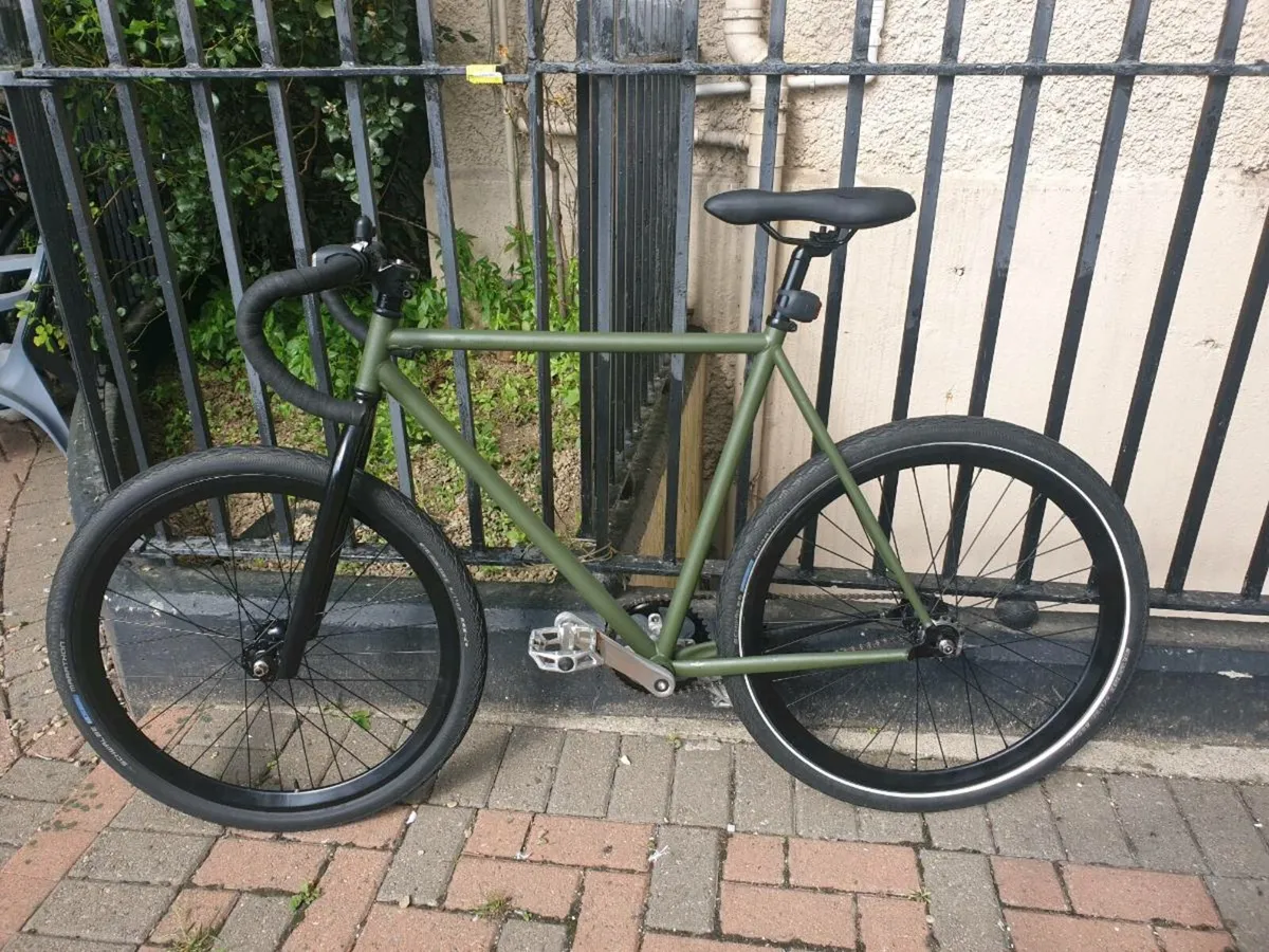 Adult bike - Image 1