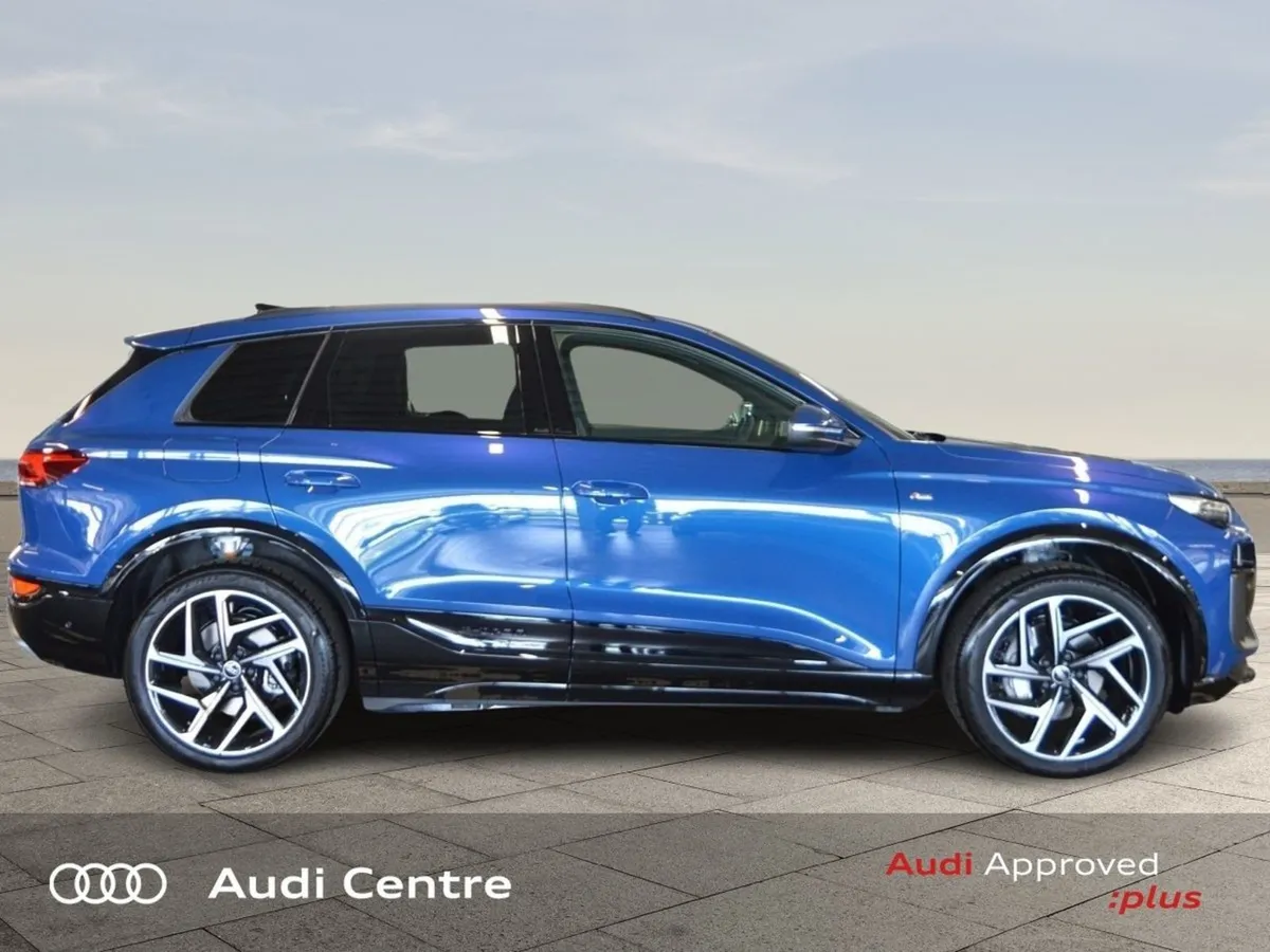 Audi Q6 e-tron Quattro Launch Edition Panoramic S - Image 3