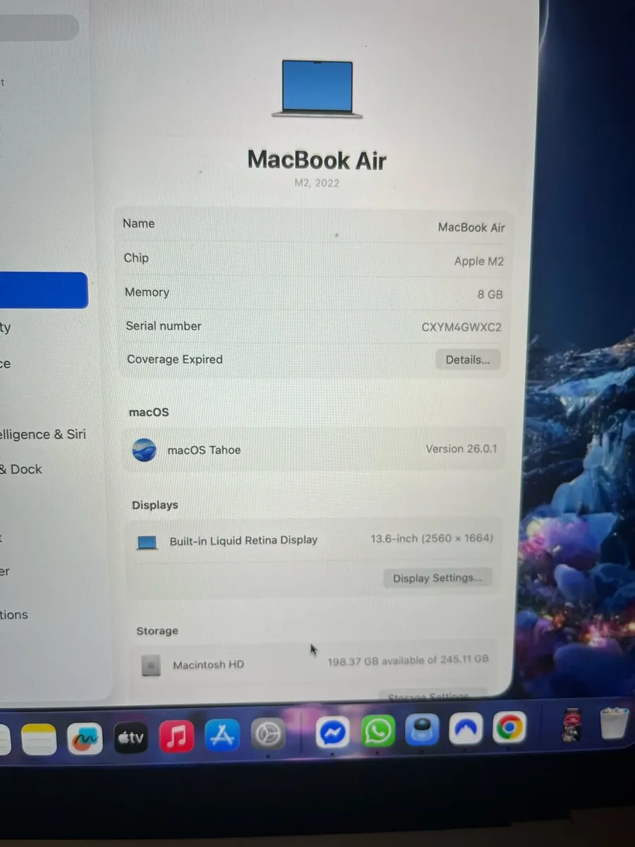 MacBook Air - Image 3