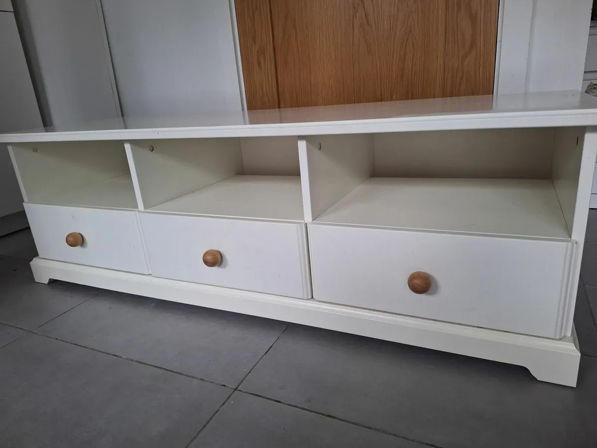 Tv bench - Image 3